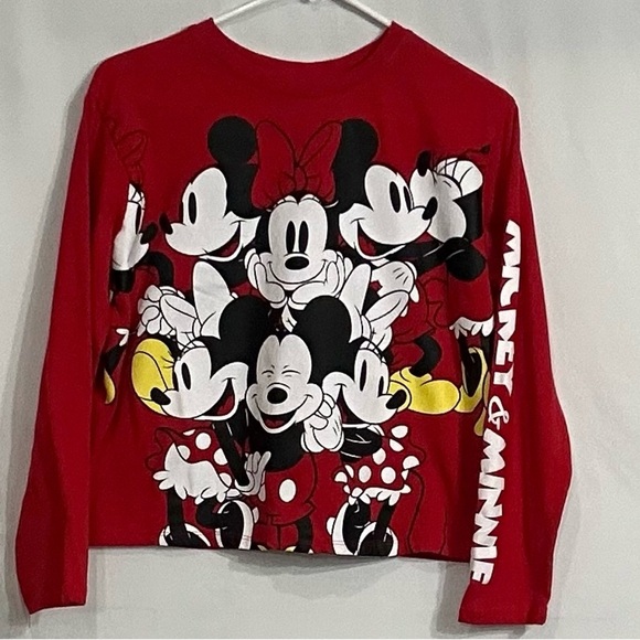 Disney Tops - Disney Red Mickey & Minnie Long Sleeve Cropped Shirt